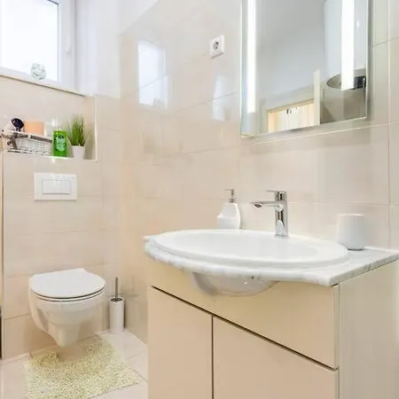 ゲストハウス ジャスミン スプリト