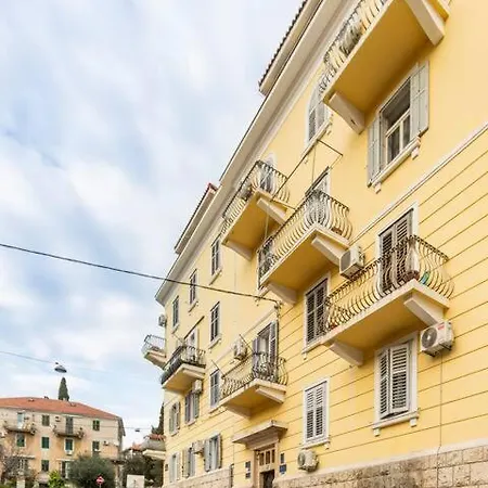 ジャスミン スプリト