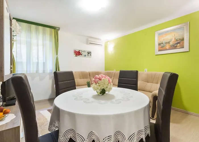 Vendégház Jasmin 4*