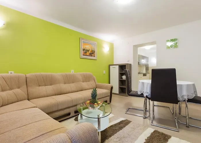 Jasmin Vendégház 4*