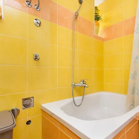 Jasmin بيت ضيافة